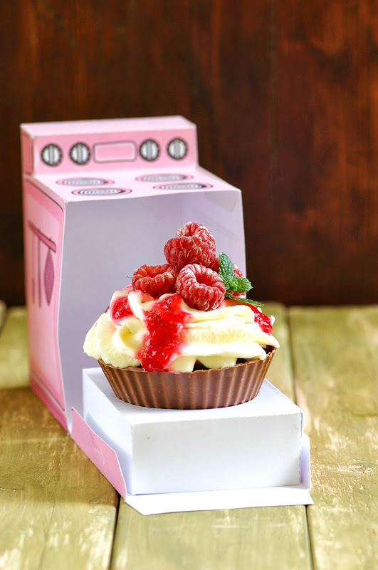 Chocolate & Raspberry cupcakes2