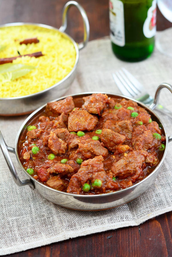 Durban Lamb Curry with Peas and Apricot