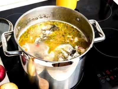 Fischbruhe Fish broth