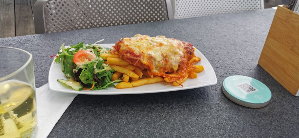 Chicken parmi