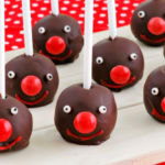 Red-Nose-Day-cake-pops-1