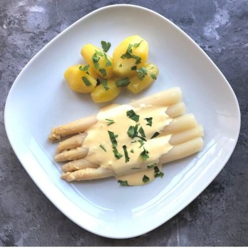 asparagus-hollandaise