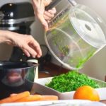 cleaning-food-processor