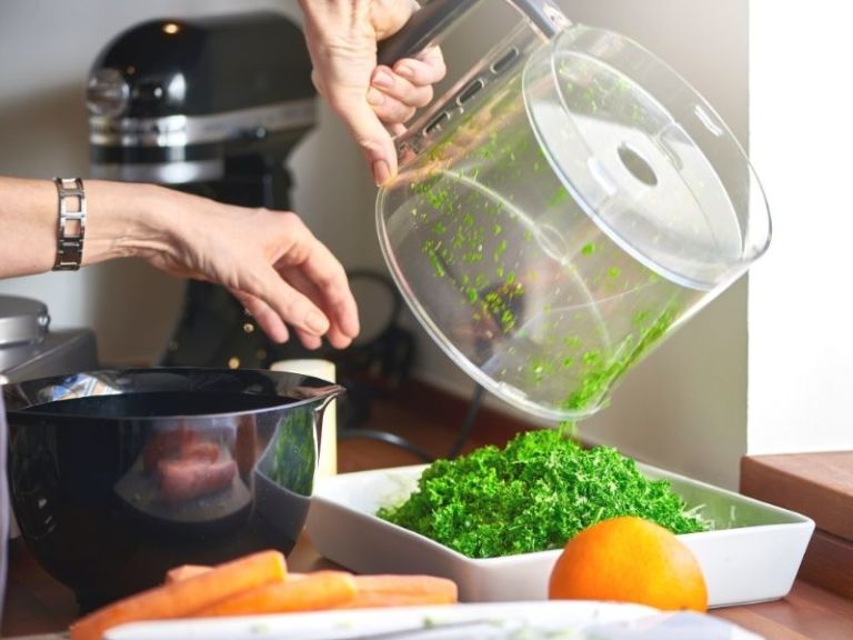 How To Clean A Food Processor