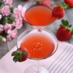 Erdbeerlimes wodka im glas