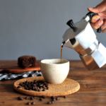 make-espresso-home-moka-pot