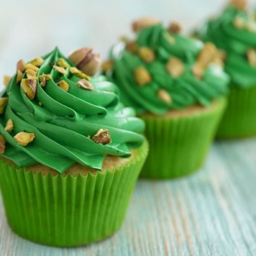 pistachio-cupcakes