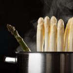 topf-mit-spargel